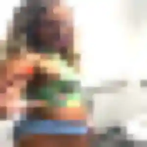 Photo sexy de Céline, 22 ans à Nans-les-Pins - rencontre sans lendemain