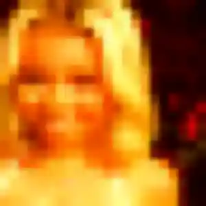 Nassira, 31 ans, connectée à Naujan-et-Postiac pour une rencontre coquine