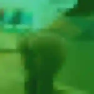 Esi, femme de 38 ans propose plan cul à Noailly