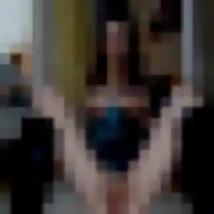 Soraya, 36 ans, connectée à Noidans-le-Ferroux pour une rencontre coquine