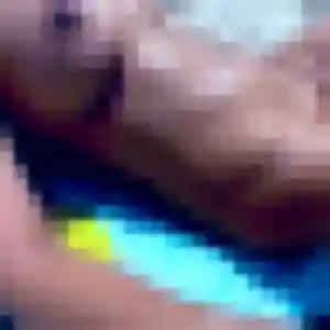 Photo de Noémie à Noirmoutier-en-l'Île (31 ans) - plan cul anonyme