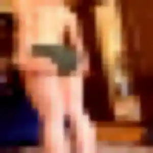 Charmante Stéphanie, 34 ans à Nouainville - voir sa photo