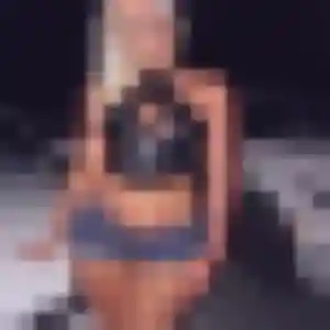 Adaeze, 26 ans, disponible à Nuillé-sur-Vicoin pour une rencontre coquine