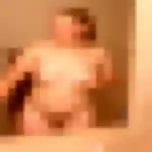 Emilie, femme de 31 ans veut plan cul à Offekerque