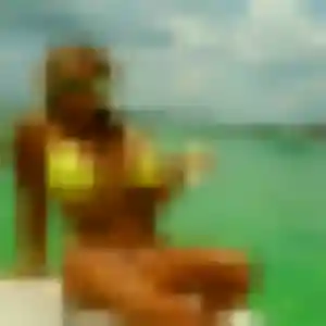 Sarah, fille de 27 ans propose plan cul à Oisseau-le-Petit