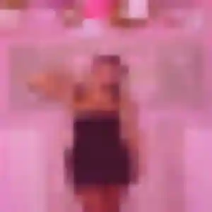 Charmante Aya, 44 ans à Oisseau - la contacter