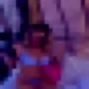 Zélie (33 ans) à Ollioules propose une rencontre aujourd'hui