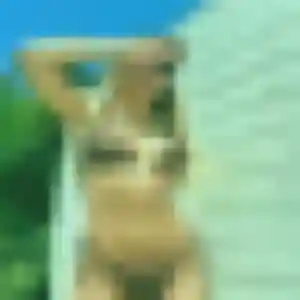 Farida, femme de 23 ans cherche plan cul à Optevoz