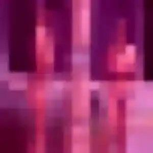 Safi, 22 ans, en ligne à Orbigny pour un plan cul