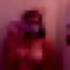 Photo de Noémie à Ouveillan (23 ans) - plan cul sans inscription