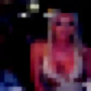 Zuri, femme de 22 ans propose plan cul à Ouveillan