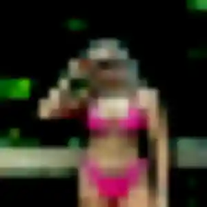 Photo de Eugénie à Paillencourt (34 ans) - plan cul gratuit