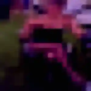 Contacte Farida, 33 ans à Parigny en t'inscrivant