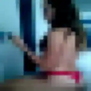 Gnilane, 37 ans, disponible à Pavilly pour une rencontre coquine