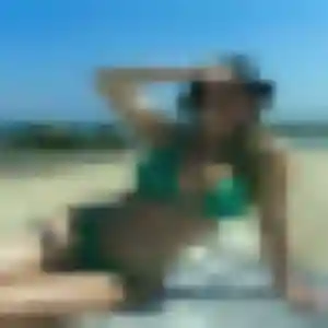 Contacte Israëlle, 25 ans à Pelleautier gratuitement