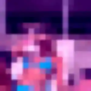 Rejoins Latifa, 30 ans à Penvénan en t'inscrivant