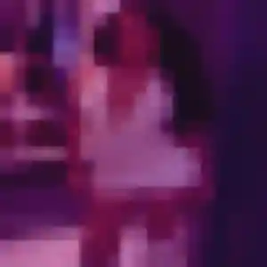 Découvre Latifa, 33 ans à Penvénan gratuitement