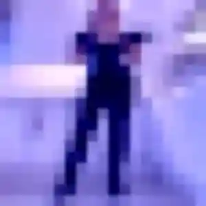 Contacte Divine, 25 ans à Pernes en privé