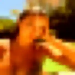 Rebecca, 36 ans, connectée à Péroy-les-Gombries pour un plan cul