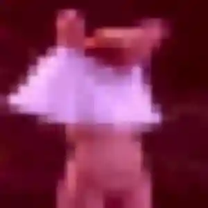 Sexy Lina, 22 ans à Perros-Guirec - la contacter