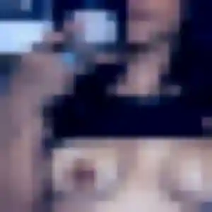Esther (24 ans) à Peyre en Aubrac propose une rencontre rapidement