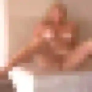 Découvre Noémie, 27 ans à Pierre-Buffière en t'inscrivant