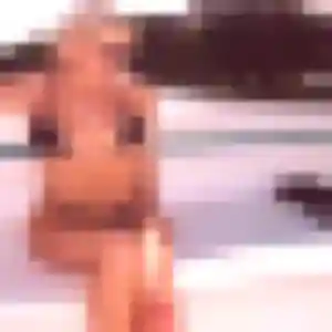 Éva, 44 ans, en ligne à Plancher-Bas pour un plan cul