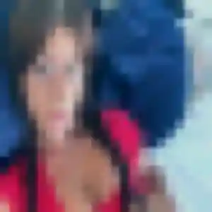 Rencontre Salma, 22 ans à Plélauff gratuitement