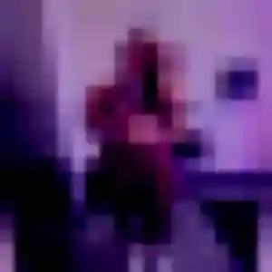 Louna, 28 ans, connectée à Plouégat-Guérand pour une rencontre coquine
