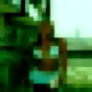 Lou, 38 ans, disponible à Ploulec'h pour un plan cul