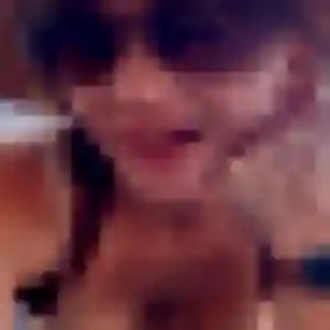 Shanna, 29 ans, dispo pour plan cul à Plounévézel