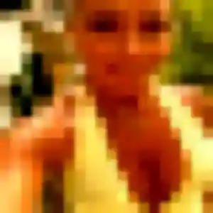 Photo privée de Naïma, 33 ans à Pocé-les-Bois - rencontre coquine