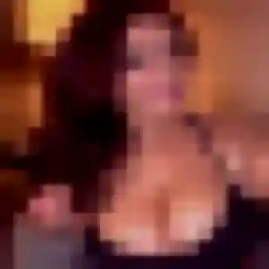 Olive (32 ans) à Port-Saint-Louis-du-Rhône propose un plan cul rapidement