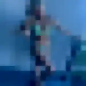 Saly, 45 ans, disponible à Potigny pour une rencontre coquine