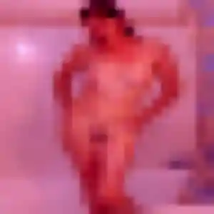 Nathalie, fille de 27 ans cherche plan cul à Poulainville