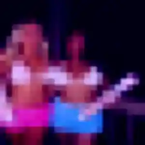 Philippine, 32 ans, connectée à Pouldergat pour un plan cul