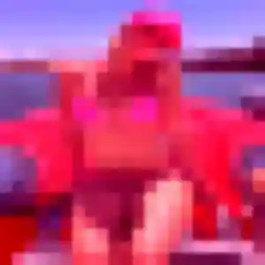 Adjoavi, 23 ans, connectée à Pouzay pour un plan cul