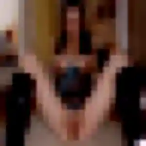 Justine, 22 ans, disponible à Presles-en-Brie pour une rencontre coquine