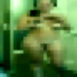 Photo privée de Omotola, 40 ans à Puy-Guillaume - plan discret