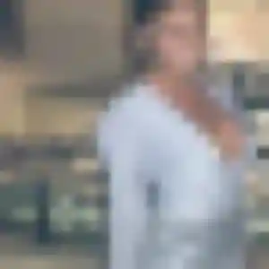 Découvre Upendo, 42 ans à Rai gratuitement