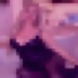 Photo sexy de Déborah, 27 ans à Raillencourt-Sainte-Olle - plan discret