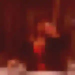 Charmante Esi, 28 ans à Rebréchien - voir sa photo