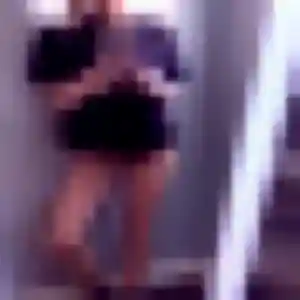 Photo privée de Adjoavi, 43 ans à Regnéville-sur-Mer - rencontre coquine