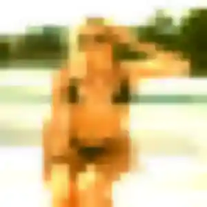 Aissatou (27 ans) à Régusse attend une rencontre ce soir