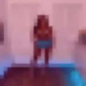 Coralie, femme de 38 ans cherche plan cul à Riec-sur-Bélon