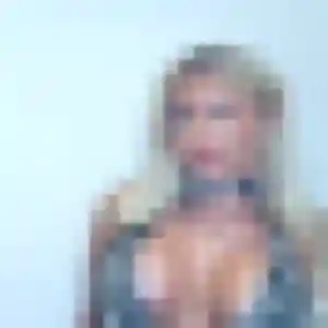 Adwoa, fille de 25 ans veut plan cul à Roche-lez-Beaupré