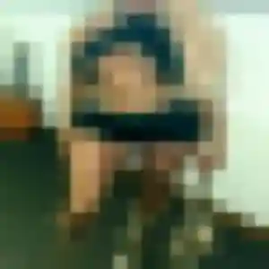 Faustine (22 ans) à Rochefort-en-Terre propose un plan cul ce soir