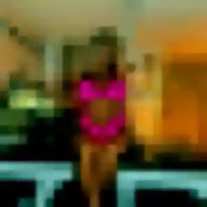 Gnilane (39 ans) à Rochetrejoux cherche une rencontre rapidement