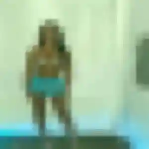 plan cul à Rogny-les-Sept-Écluses : profil de Shanelle, 35 ans - accès libre
