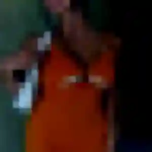 Ophélie, femme de 32 ans propose plan cul à Roiffieux